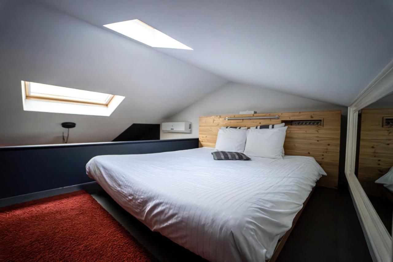 Le Lov'T - Suite Avec Jacuzzi Spontin Kültér fotó