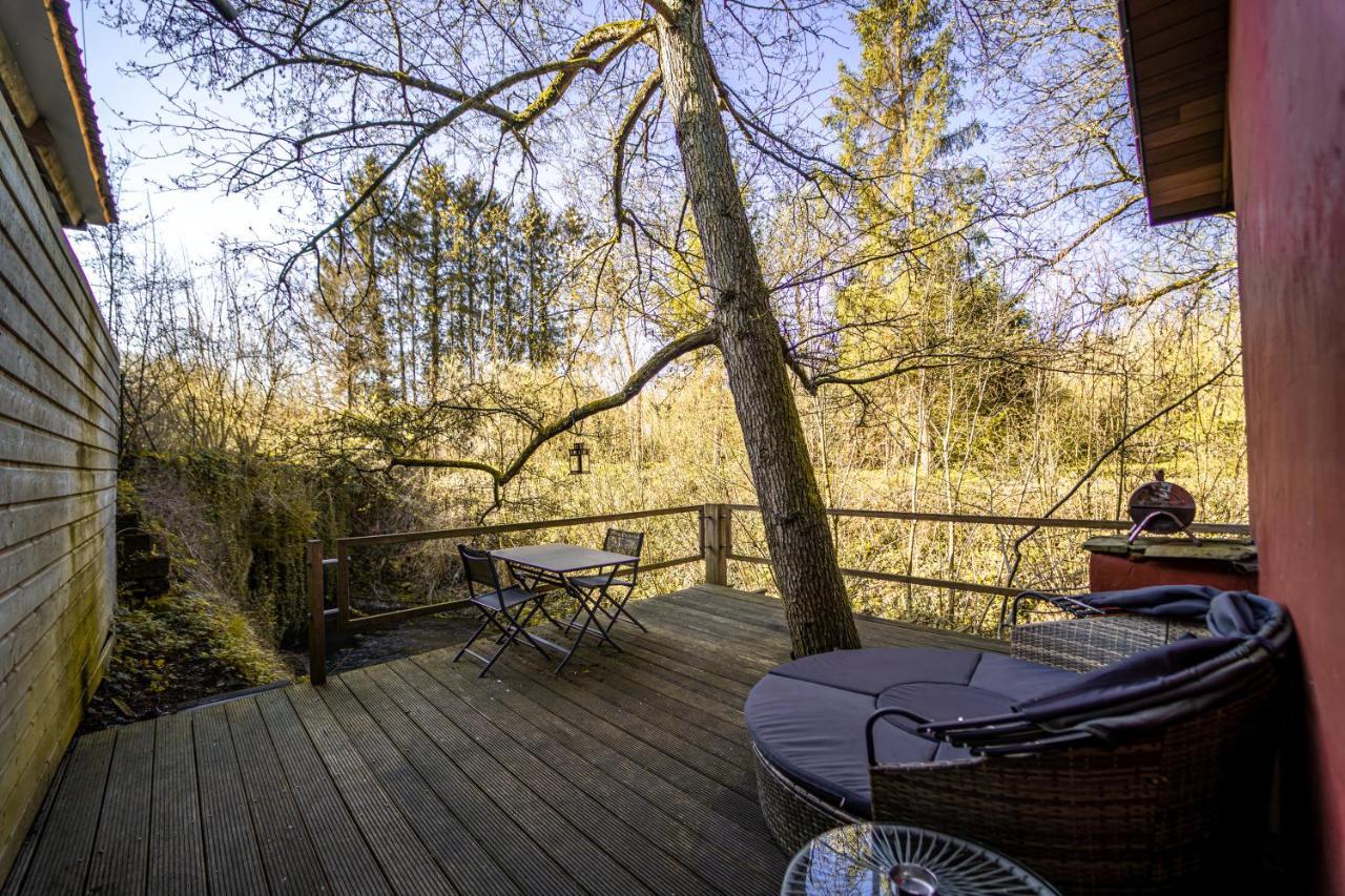 Le Lov'T - Suite Avec Jacuzzi Spontin Kültér fotó